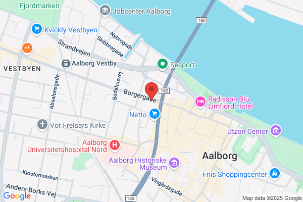 Birthe, Salon