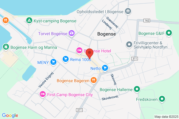Mermaid, Salon