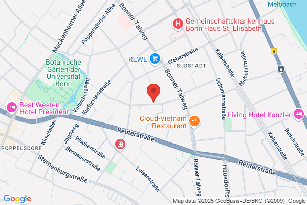 Petit, Salon