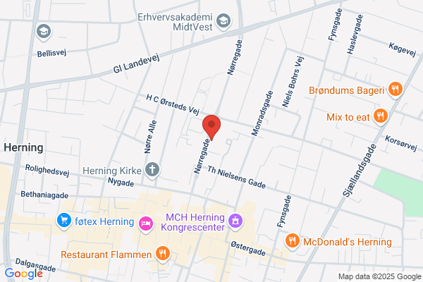 Tandlægerne Østergaard, Pade & Hovmøller