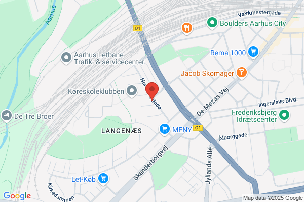 Langenæs, Salon
